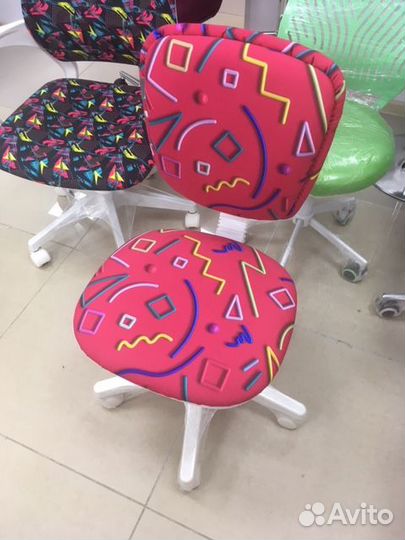 Кресло для школьников детское CH-W204 ткань