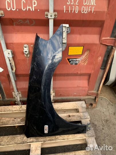 Крыло переднее правое Nissan teana j31