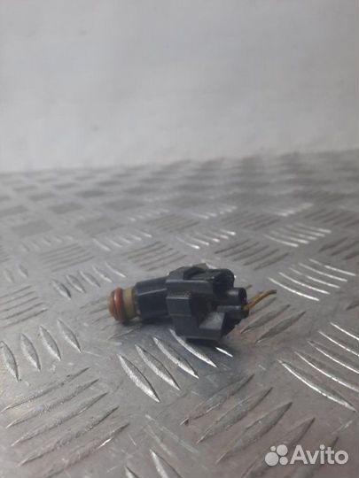 Форсунка Honda Civic 1.6 D16W1 2002