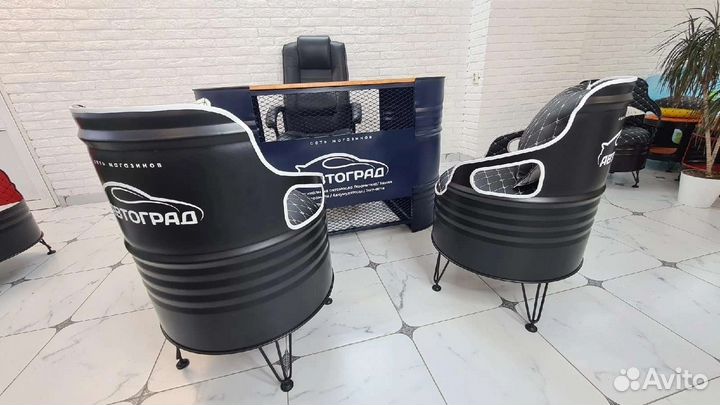 Стойка ресепшн в стиле Лофт + 2 кресла + 2 подушки