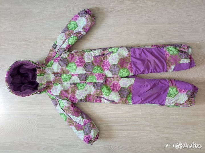 Зимний комбинезон для девочки