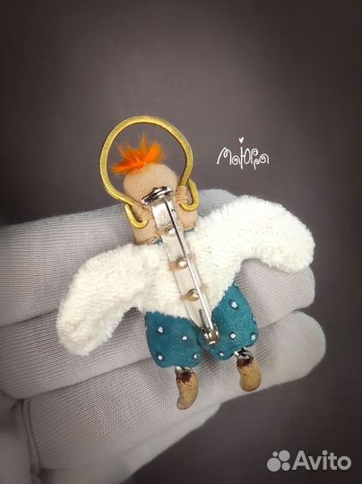 Брошь ручной работы Ангел