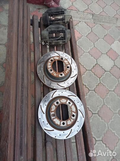 Диски тормозные Jbt с суппортами на Lexus