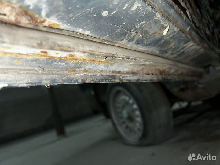 Водительская дверь bmw e28