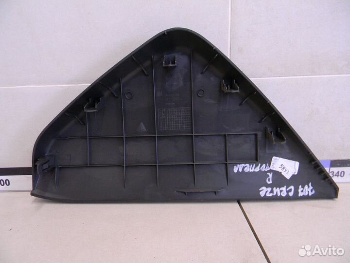 Накладка (кузов внутри) Cruze 2009-2016