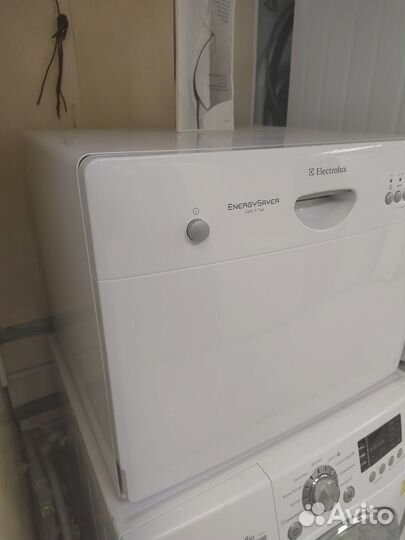 Посудомоечная машина Electrolux состояние новой