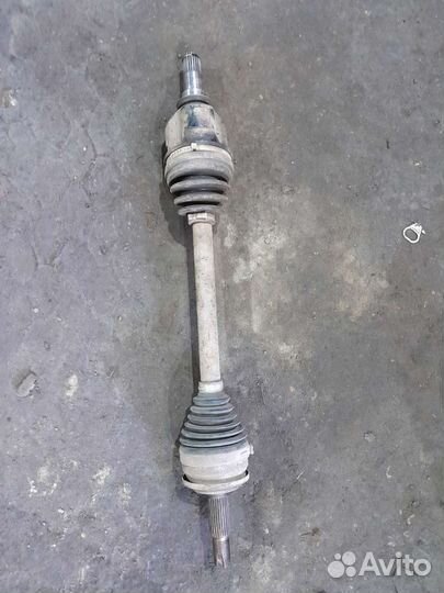 Привод левый