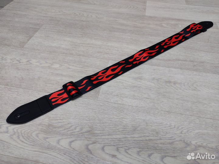 Ремни гитарные в ассортименте