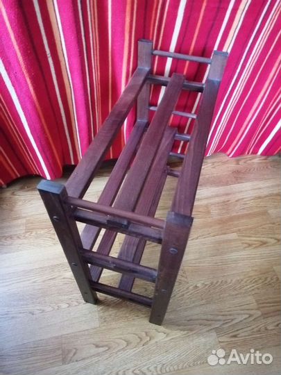 Обувница из массива бука новая. Стеллаж