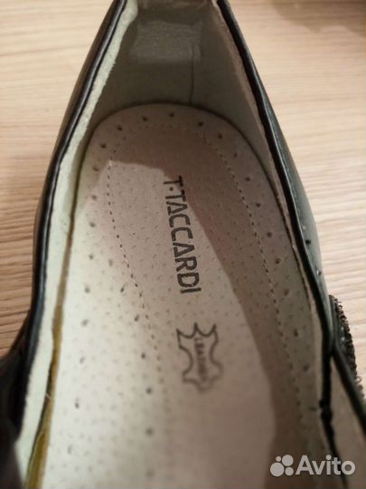 Новые туфли для девочки р-р 32