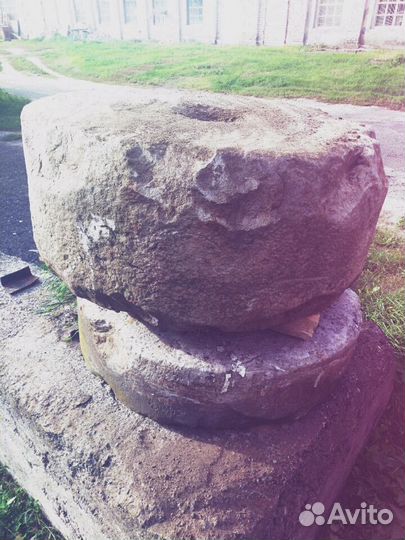 Жернова старинные