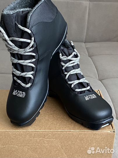 Лыжные ботинки 46