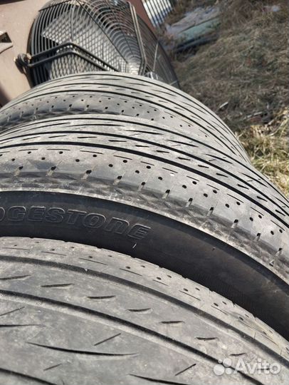 Bridgestone Regno GRV 205/60 R16