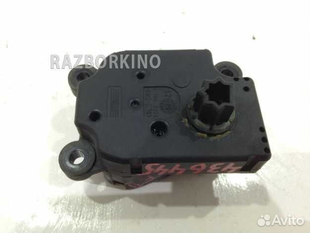 Моторчик управления заслонкой печки 3M5H19E616AA