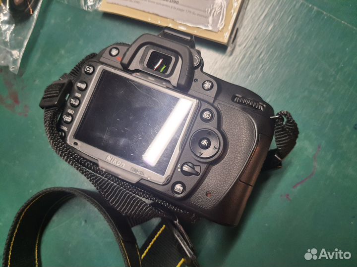 Nikon d90 body