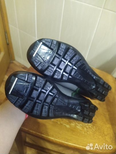 Лыжные ботинки