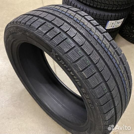 Tracmax X-Privilo S360 255/55 R19 T