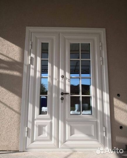 Двери входные