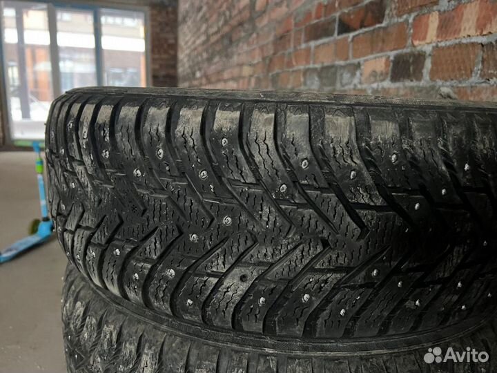 Nokian Tyres Hakkapeliitta 8 SUV 225/60 R18 104T