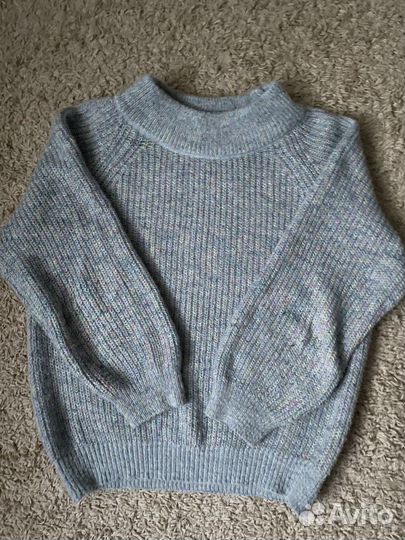 Свитер женский