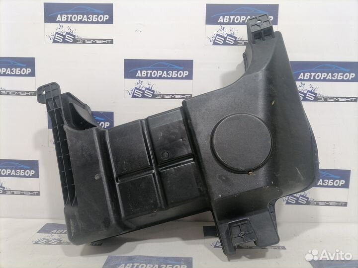 Сабвуфер Infiniti QX56 Bose