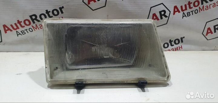 Фара галогеновая правая LADA 2108