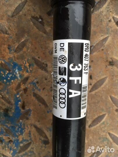 Привод левый Volkswagen polo