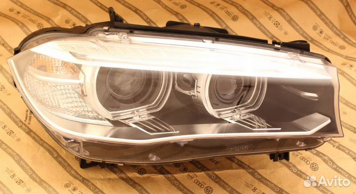 Фара правая BMW X5 F15 X6 F16 13-18 BI-xenon