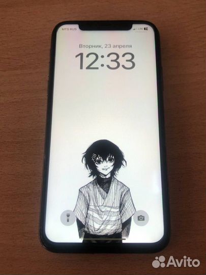 iPhone Xs, 64 ГБ