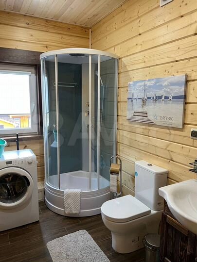 Дом 100 м² на участке 10 га