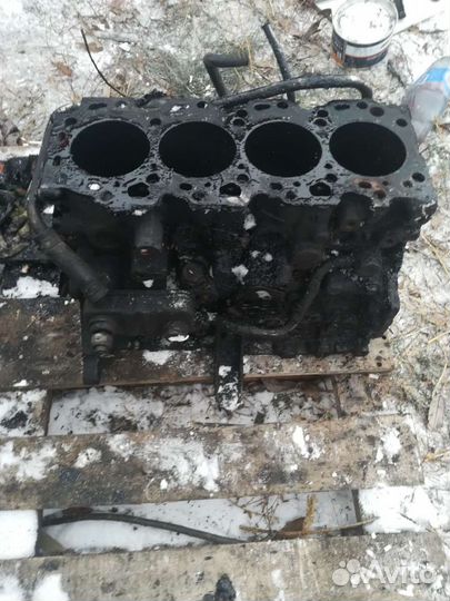 Блок цилиндров двигателя 2c Тойота