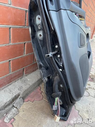 Дверь передняя правая Toyota Land Cruiser Prado