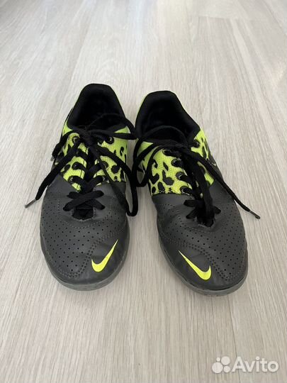 Футзалки nike