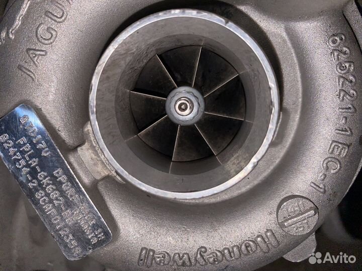Турбина Range Rover Sport 2 3.0d L494