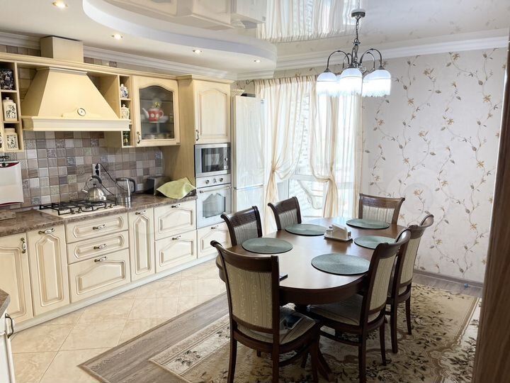 4-к. квартира, 105,2 м², 10/10 эт.