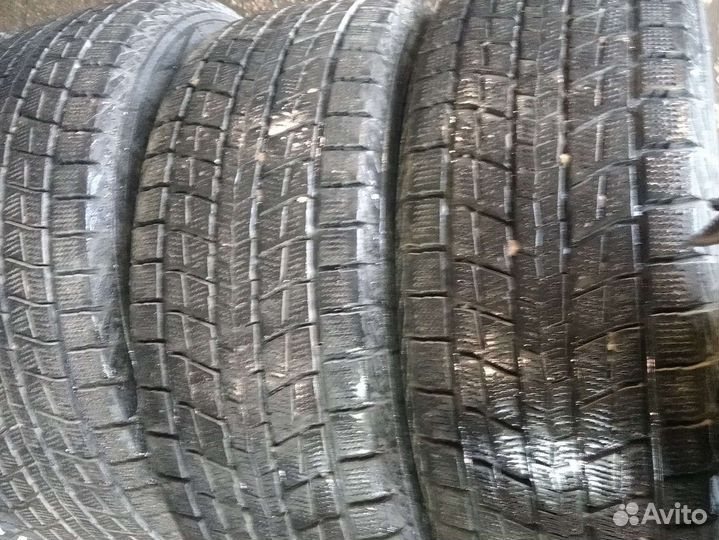 Dunlop Winter Maxx SJ8 235/55 R17