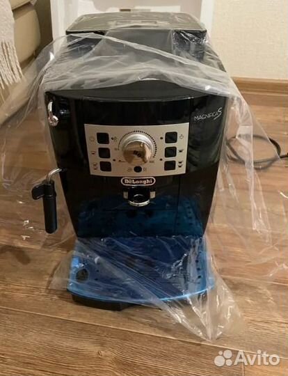Кофемашина DeLonghi (новая)