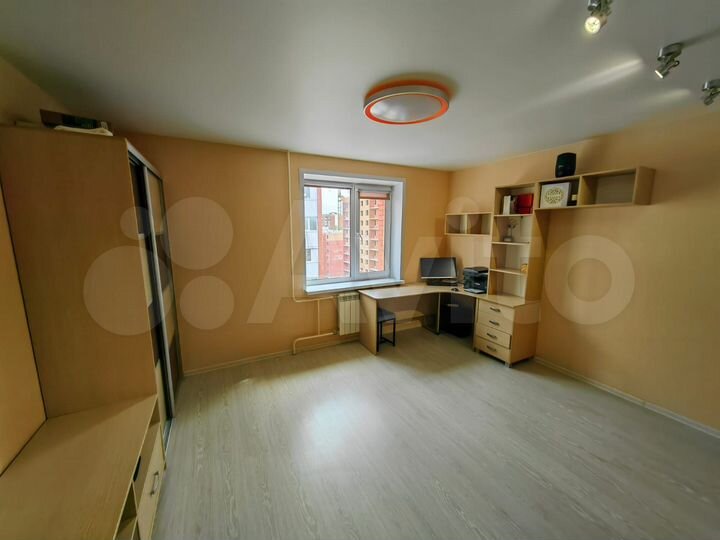 3-к. квартира, 101,3 м², 9/10 эт.