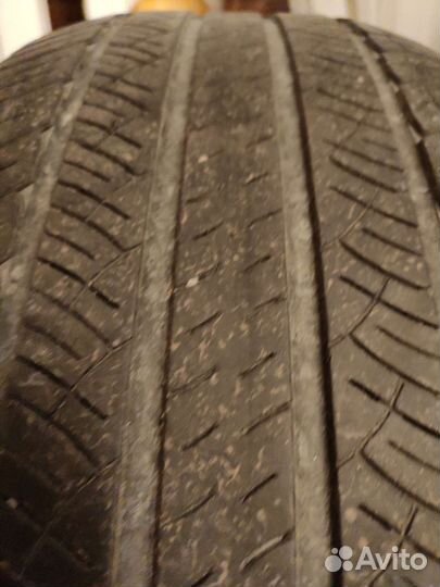 Michelin Latitude X-Ice 235/60 R18