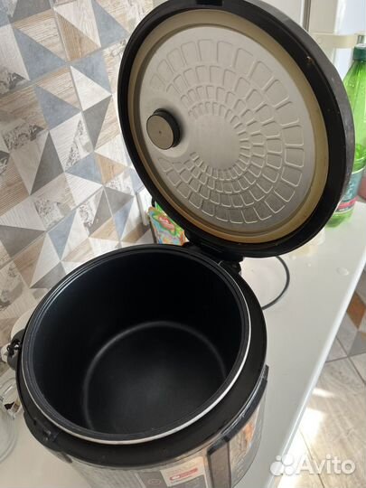 Мультиварка redmond