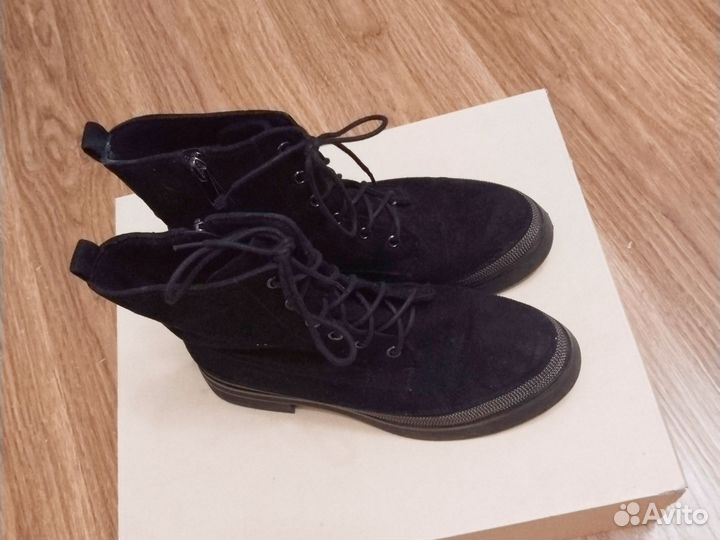 Ботинки демисезонные 36