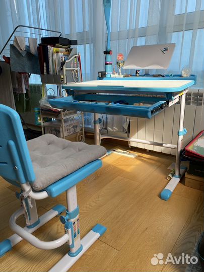 Детский стол и стул