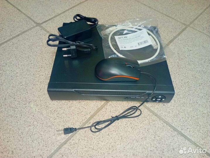 Видеорегистратор гибридный 4 канальный 4+2 ip