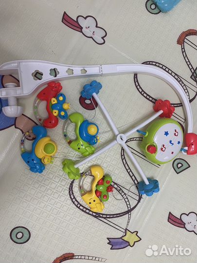 Мобиль на кроватку