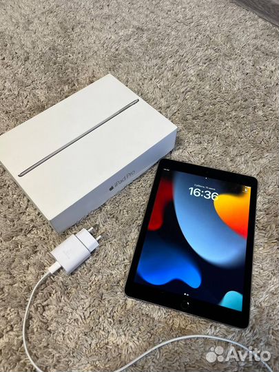 iPad pro 9.7 + Cellular