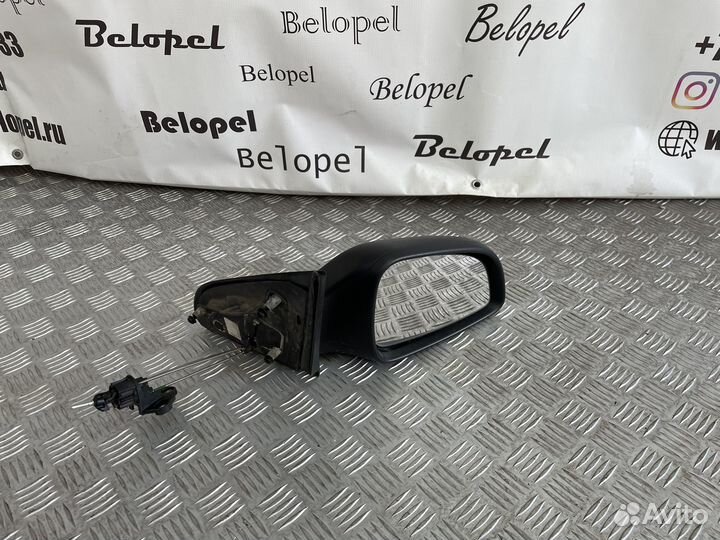 Зеркало правое Opel Astra H рестайлинг