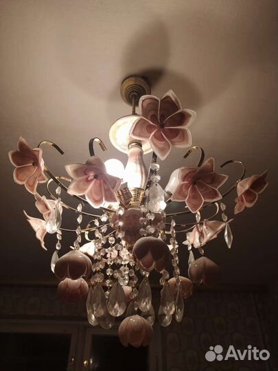 Люстра фарфоровая