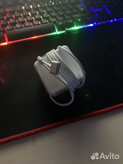 Зарядка для macbook