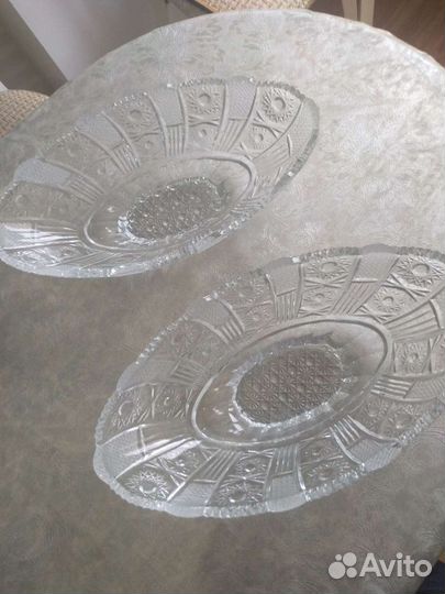 Хрустальная ваза