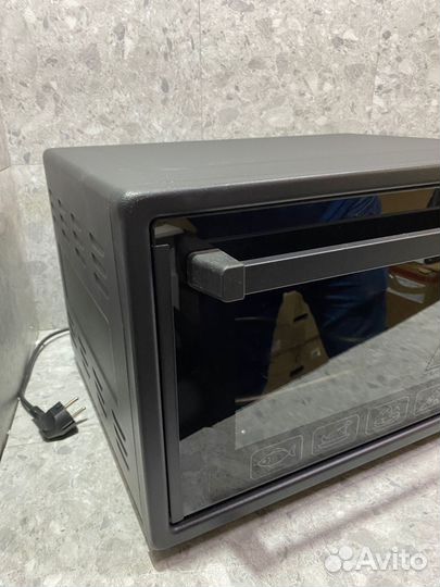 Мини-печь Oasis M-37CB (S) черный